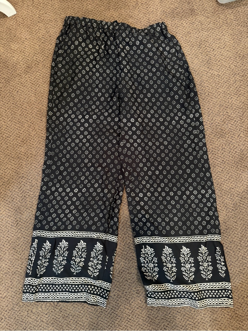 J. Crew Black and White Wide-Leg Printed Pants - Picture 5 of 8